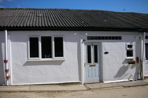 2 bedroom terraced house to rent, Marsh Green, Edenbridge