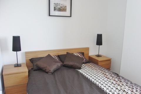 2 bedroom apartment to rent, Echo Central Two, Cross Green Lane