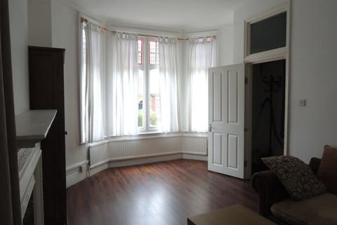 1 bedroom flat to rent, Denver Road, London N16