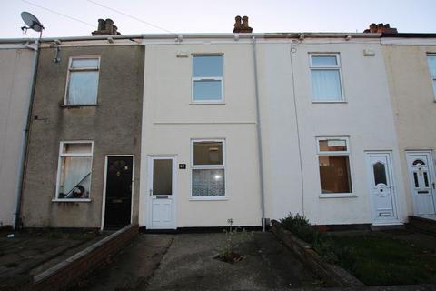 3 bedroom terraced house to rent - MACAULAY STREET, GRIMSBY