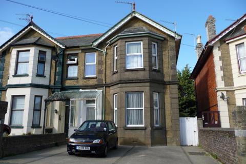 2 bedroom ground floor flat to rent, Victoria Road, Sandown, Isle Of Wight, PO36