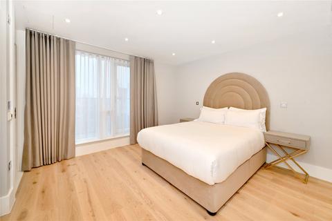 3 bedroom penthouse to rent, Baker Street, Marylebone, London, NW1