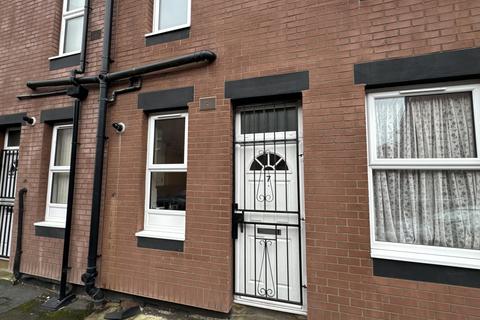 1 bedroom terraced house to rent, Recreation Mount, Holbeck, Leeds, LS11