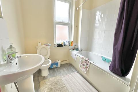 1 bedroom terraced house to rent, Recreation Mount, Holbeck, Leeds, LS11