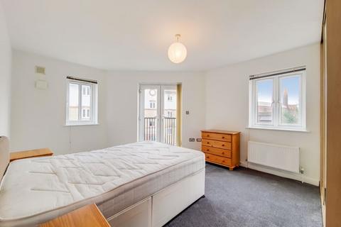 1 bedroom flat to rent, Bellmaker Court, E3