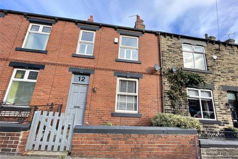 3 bedroom terraced house to rent, Carrington Street, Barnsley, S75