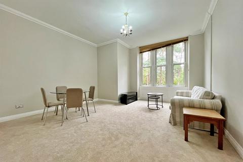 2 bedroom flat to rent, Bournemouth