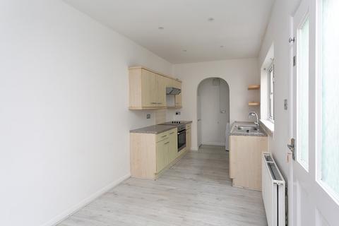 1 bedroom maisonette to rent, Chalk Hill, Oxhey, Watford, Hertfordshire, WD19