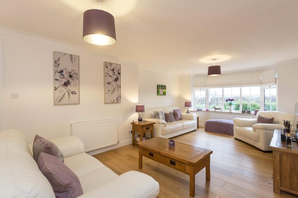 Craythorne Road, Stretton 4 bed detached house £475,000