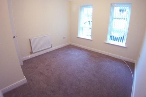 2 bedroom apartment to rent - Victoria Gardens, Leeds
