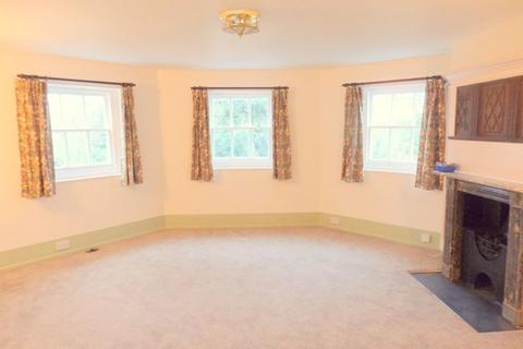 1 bedroom apartment to rent, Spring Street, Epsom