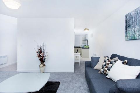 Studio to rent, Canal Road, City Centre, Bradford, BD1