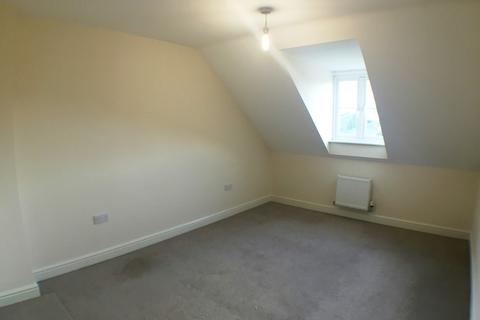 3 bedroom townhouse to rent, Wolverhampton Road, Kidderminster