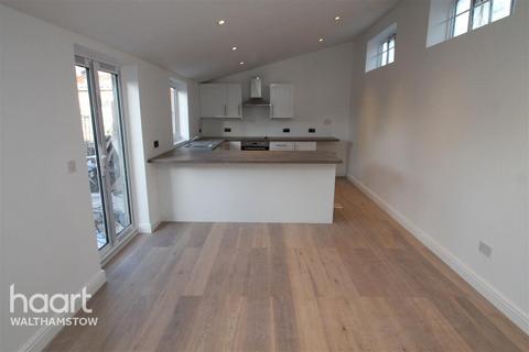 undefined, Wadham Road, London