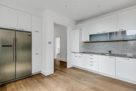 4 bedroom flat to rent, Cannon Hill, West Hampstead, NW6
