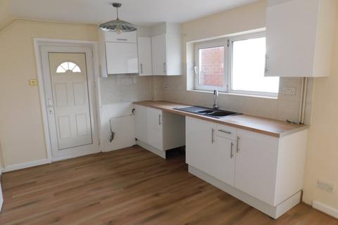 3 bedroom semi-detached house to rent, Stokesay Avenue, Shrewsbury