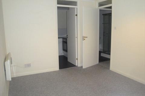 1 bedroom flat to rent, The Quantocks, Dibden Purlieu