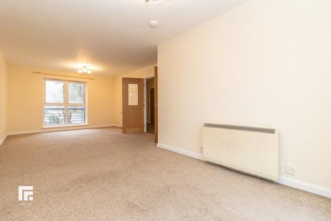 2 bedroom apartment to rent, Adventurers Quay, Cardiff Bay