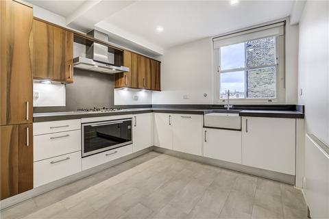 3 bedroom apartment to rent, Queen Anne Street, London, W1G