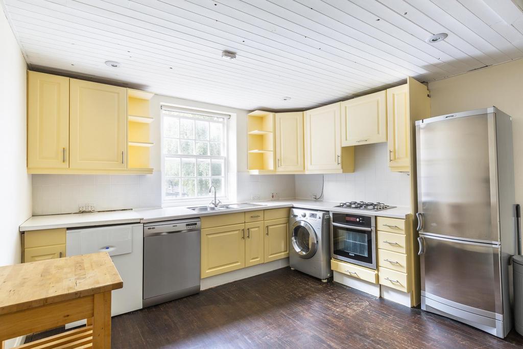 Kitchen ()