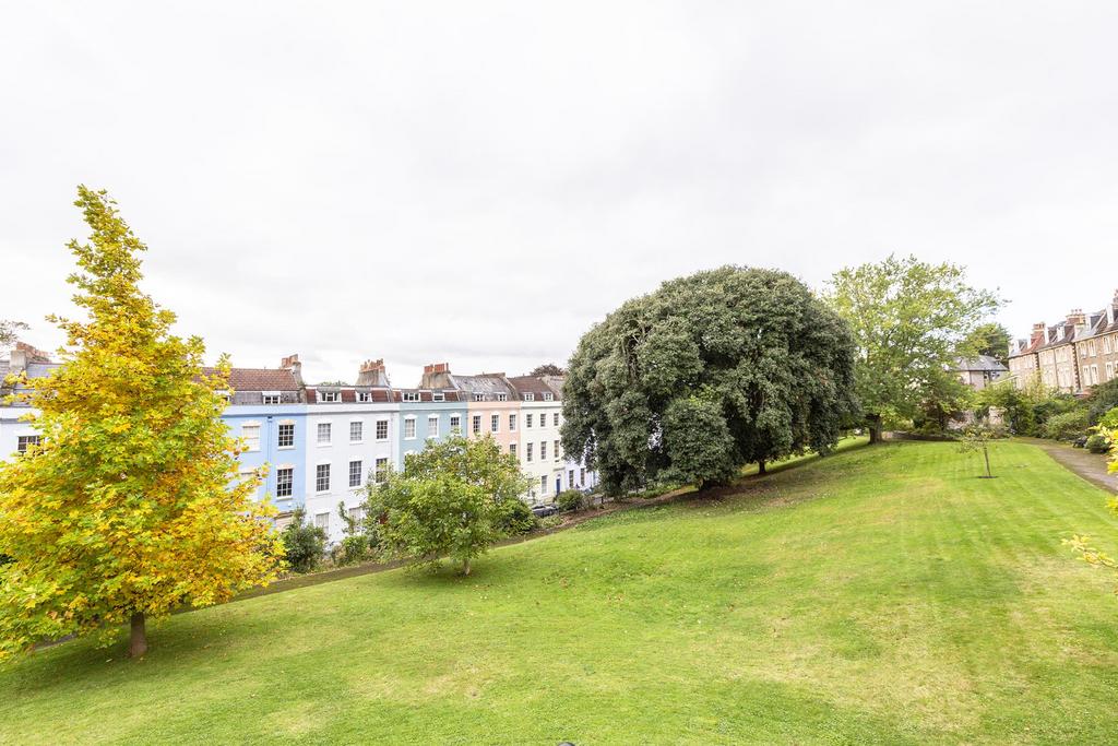 Communal gardens