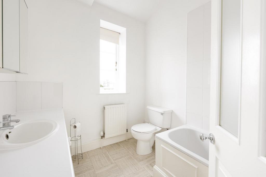 Ensuite bathroom
