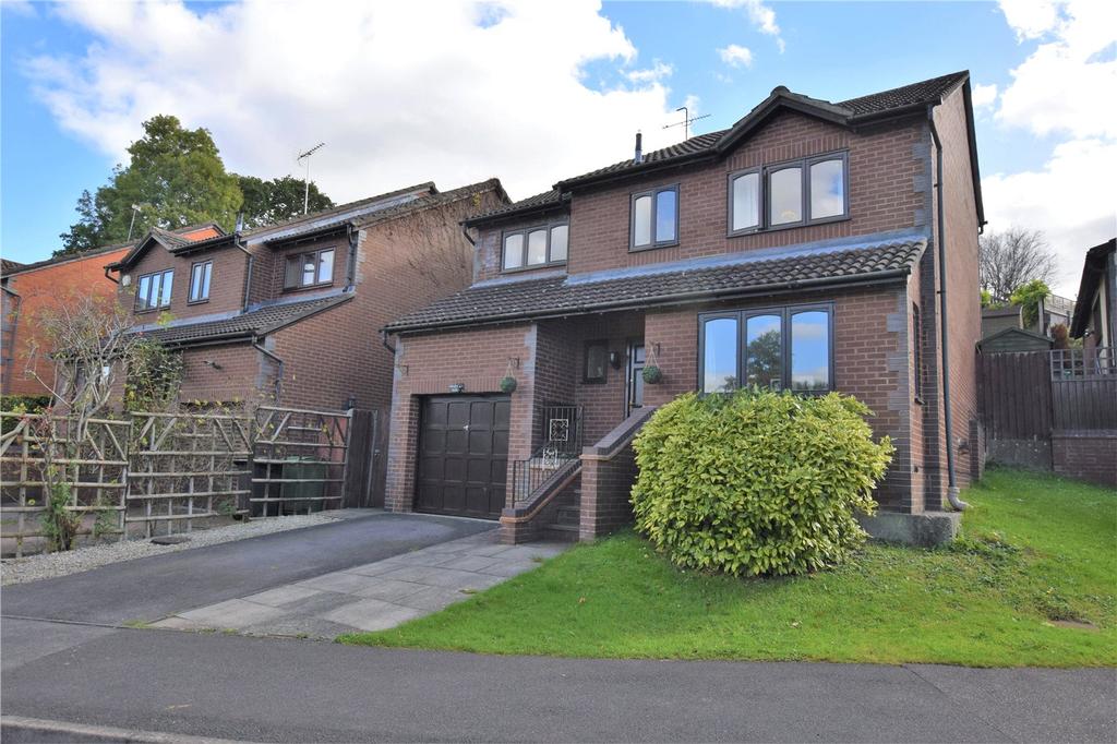 Barn Owl Way, Burghfield Common, Reading, Berkshire, RG7 4 bed detached