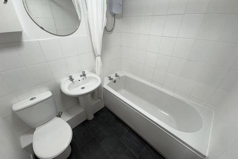 1 bedroom flat to rent, 48 Midland Place Llansamlet Swansea