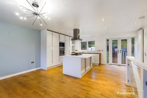 4 bedroom detached house to rent, Hemdean Road, Caversham, Reading, Berkshire, RG4