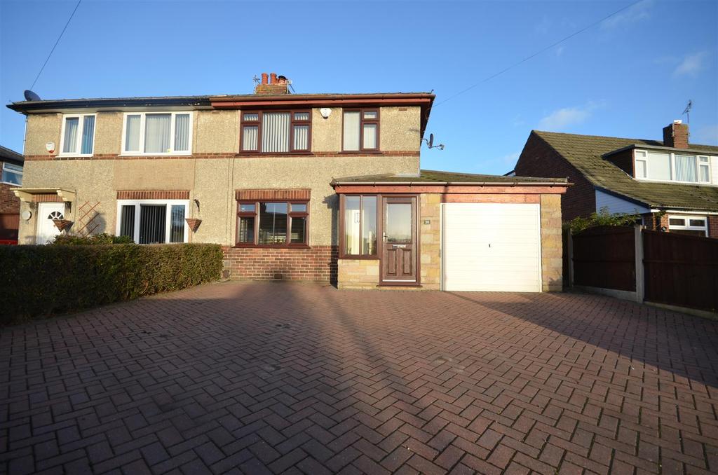 News Lane, Rainford 3 bed semidetached house £169,995
