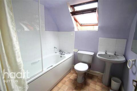 1 bedroom flat to rent, Brighton Road, SM1