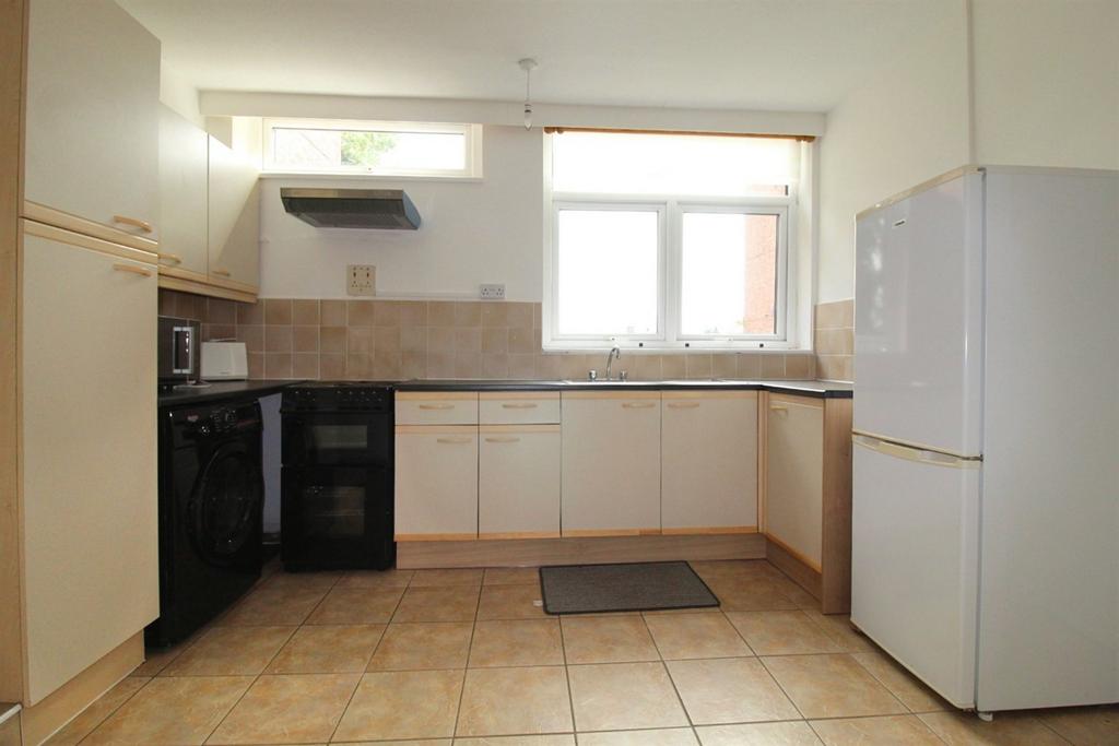 Apartment in Stockport - More
