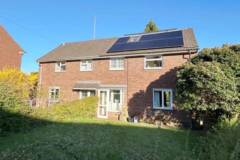 5 bedroom semi-detached house to rent, Stanmore
