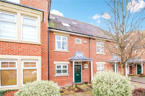 3 bedroom terraced house to rent, Complins Close, Oxford, Oxfordshire, OX2