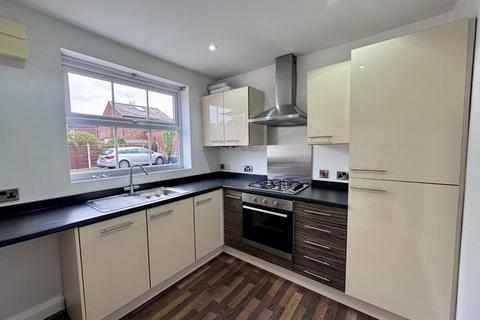 2 bedroom terraced house to rent, Fountain Street, Congleton