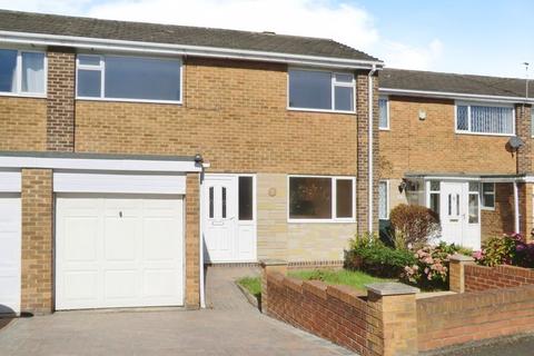 3 bedroom terraced house to rent, Chillingham Close, Blyth NE24