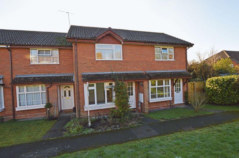 Haydock Close, Alton, Hampshire 2 bed terraced house £269,950