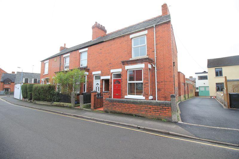 Oak Street, Oswestry 2 bed end of terrace house £85,000