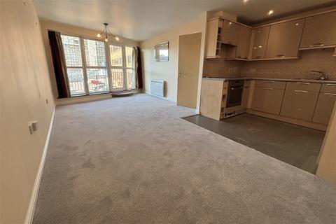 2 bedroom flat to rent, Southampton