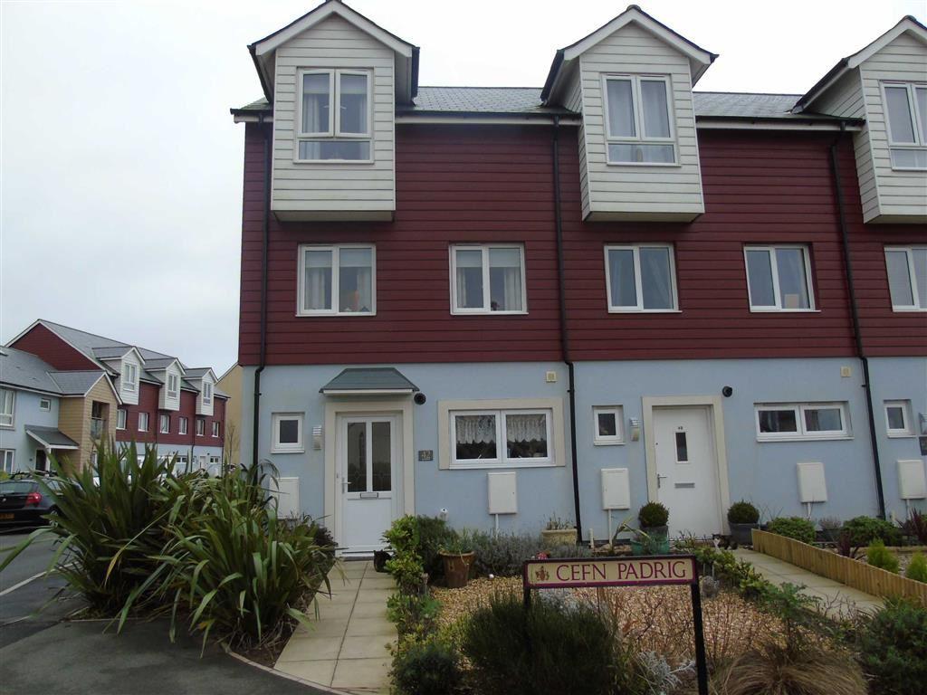 Cefn Padrig, Machynys, Llanelli 3 bed townhouse £175,000