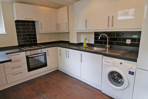 undefined, Madeira Avenue, Horsham, RH12