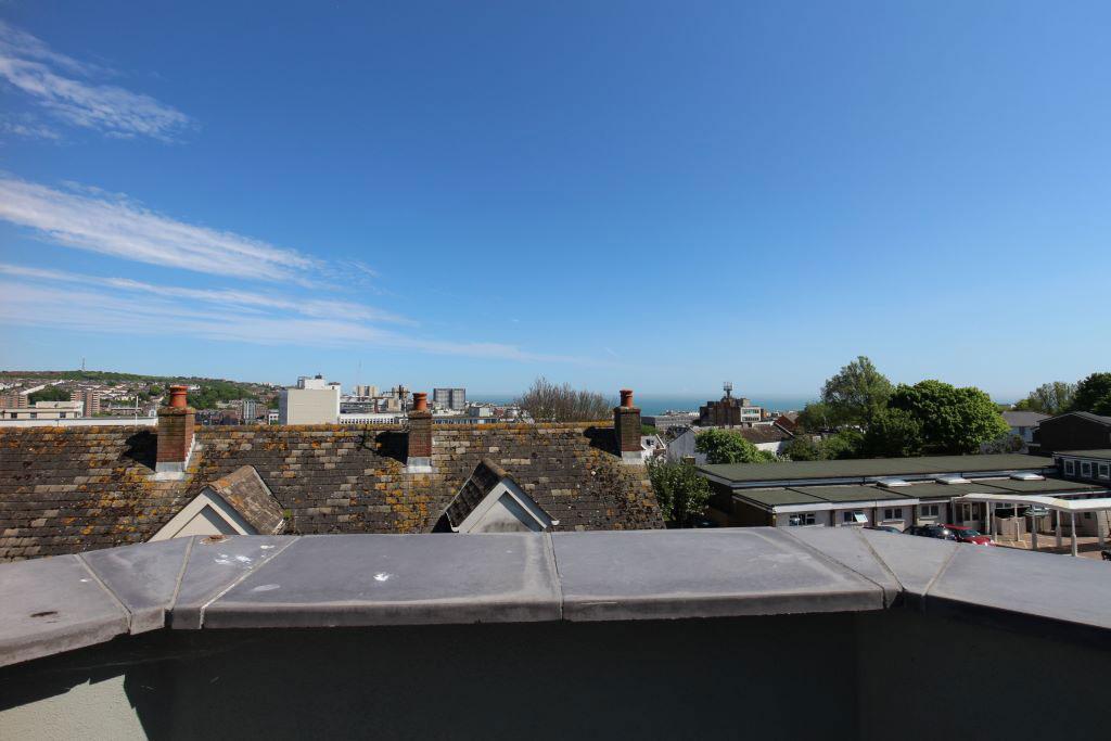 Bed top floor view