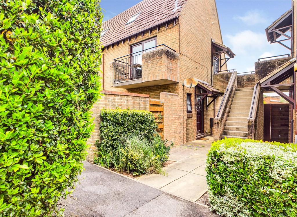 Tylers Place, Tilehurst, Reading, Berkshire, RG30