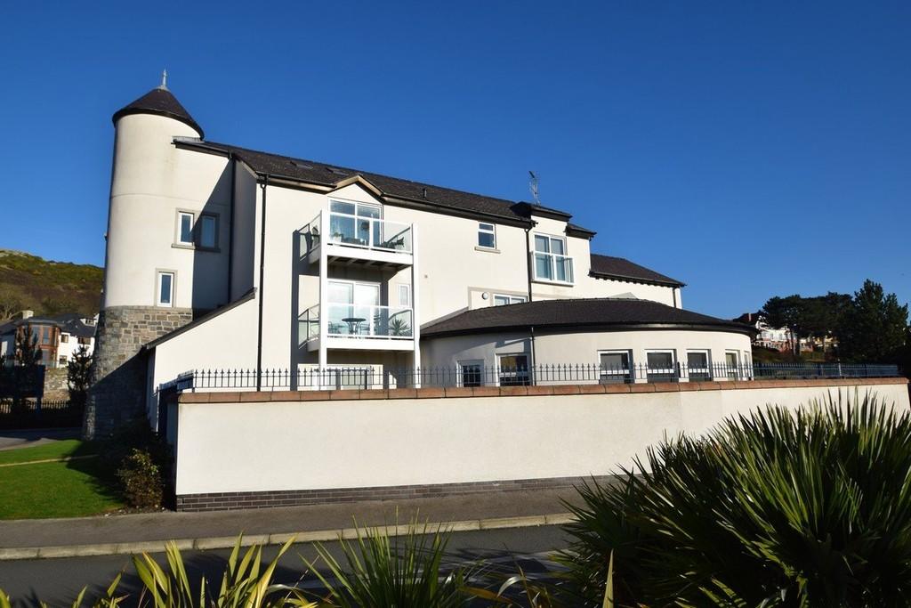 The Anchorage, Deganwy Quay 2 bed apartment £225,000