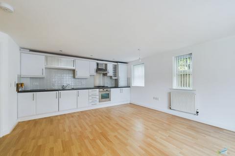 2 bedroom apartment to rent, The Links, Prenton CH43