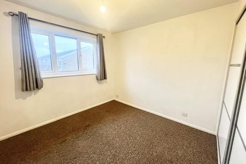 1 bedroom maisonette to rent, Wellington Road, North Weald, CM16