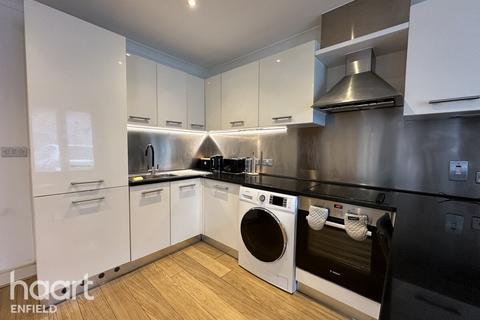undefined, Gladbeck Heights, Enfield