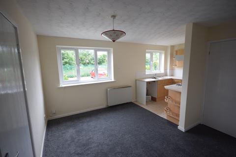 1 bedroom end of terrace house to rent, St. Davids Grove, Lytham St. Annes, Lancashire, FY8