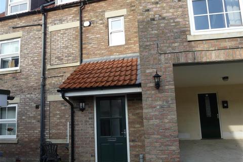2 bedroom apartment to rent - Winterton Close, Pocklington