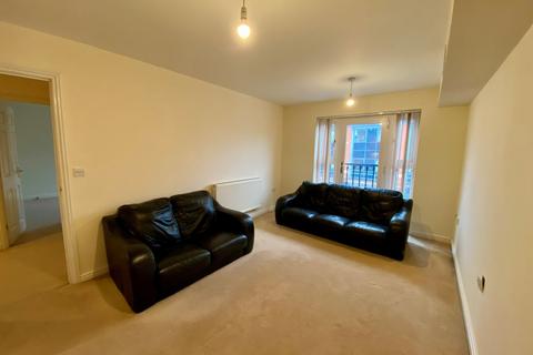 2 bedroom flat to rent, Ray Mercer Way, Kidderminster